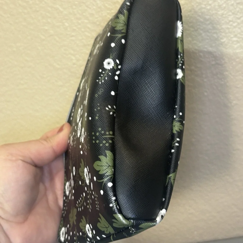 Dabney Lee Black White Floral Cosmetic Toiletries Makeup Bag Faux Leather Zip